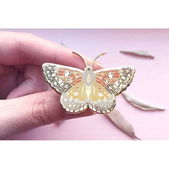 Mormon Metalmark Butterfly Enamel Pin‎ - Gold Plated Nature Jewelry & Brooch - Picture 3 of 11